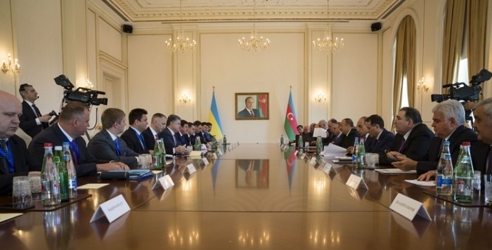 Azerbaijan, Ukraine ink bilateral documents